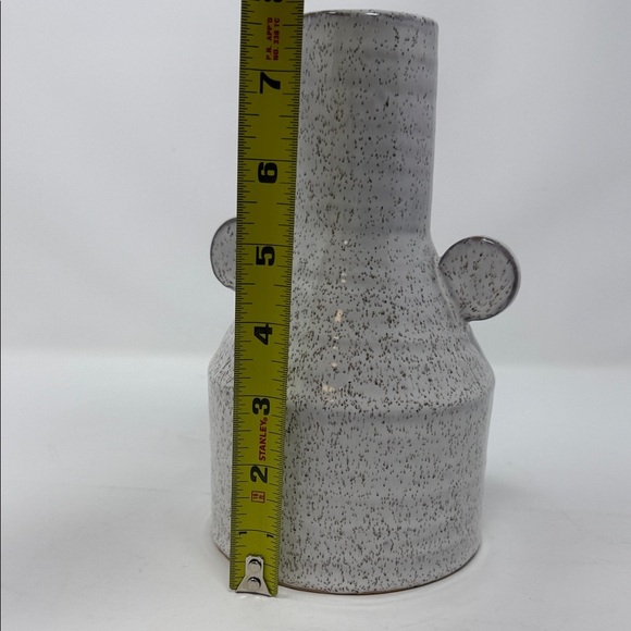 Elegant Speckled Ceramic Vase Home Decor - Picture 8 of 10